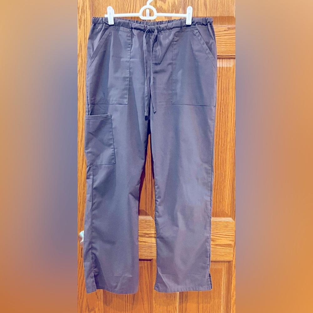 Cherokee Flare Scrub Pant - Size Medium